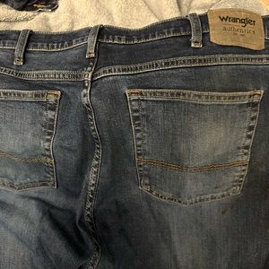 Wrangler 38x30 regular